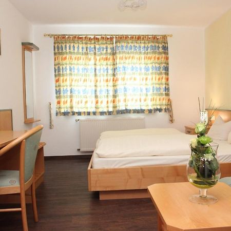 Hotel Ebert Neuhof  Εξωτερικό φωτογραφία